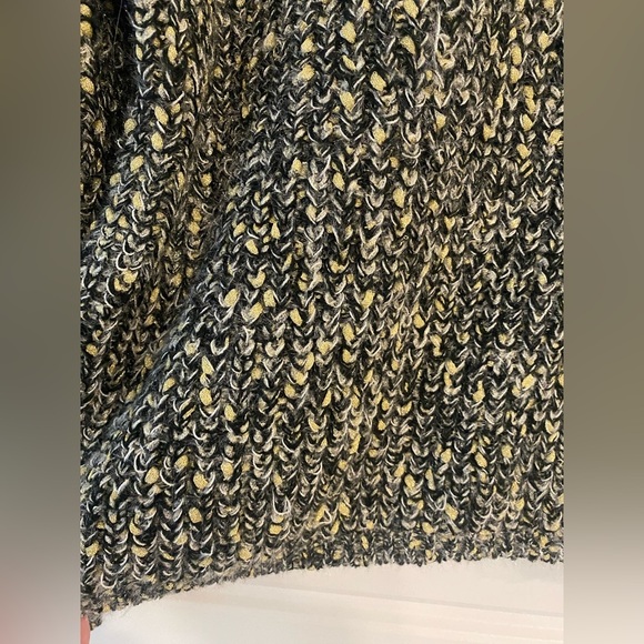 Express sweater - Picture 2 of 2